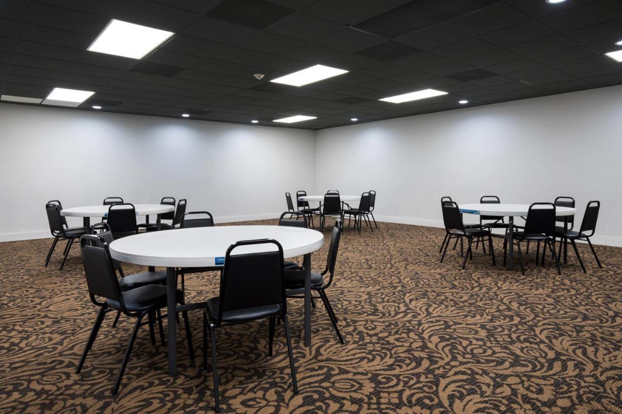 Horizon Inn & Suites Anderson Esterno foto